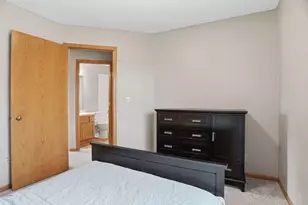 8901 Dunbar Knoll N, Brooklyn Park, MN 55443 - Photo 43