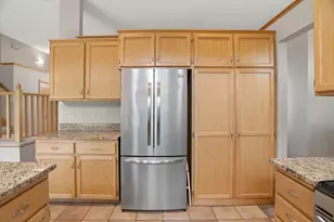 8901 Dunbar Knoll N, Brooklyn Park, MN 55443 - Photo 17
