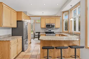 8901 Dunbar Knoll N, Brooklyn Park, MN 55443 - Photo 3