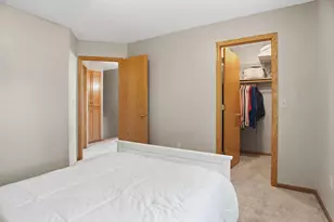 8901 Dunbar Knoll N, Brooklyn Park, MN 55443 - Photo 43