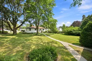2464 Holloway Ave E, North Saint Paul, MN 55109 - Photo 29
