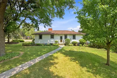 2464 Holloway Avenue E, North Saint Paul, MN 55109 - Photo 27