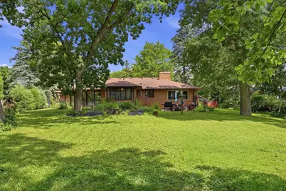 5433 Twin Lake Boulevard E, Brooklyn Center, MN 55429 - Photo 3