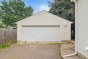 1394 Mackubin St, Saint Paul, MN 55117 - Photo 25