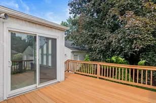 1394 Mackubin St, Saint Paul, MN 55117 - Photo 27