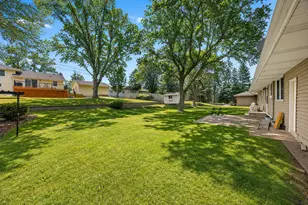 8309 Harrison Rd, Bloomington, MN 55437 - Photo 31