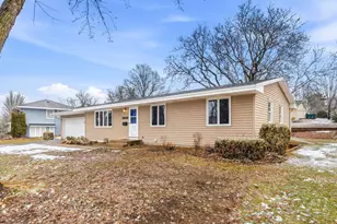 8309 Harrison Rd, Bloomington, MN 55437 - Photo 5