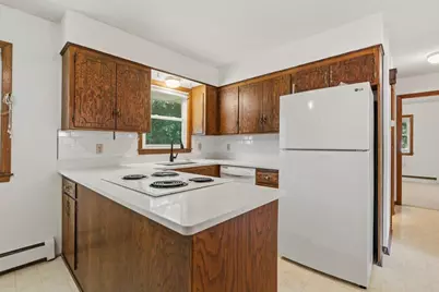 84 Logan Avenue W, West Saint Paul, MN 55118 - Photo 19