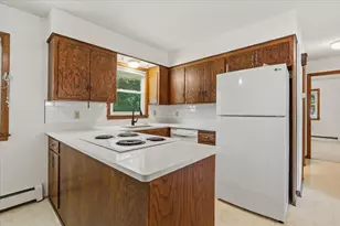 84 Logan Ave W, West Saint Paul, MN 55118 - Photo 19