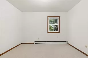 84 Logan Ave W, West Saint Paul, MN 55118 - Photo 15