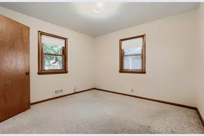 927 Birch Street S, Cambridge, MN 55008 - Photo 13