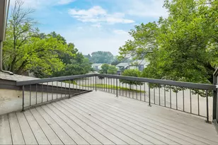 6124 Blake Ridge Rd, Edina, MN 55436 - Photo 15