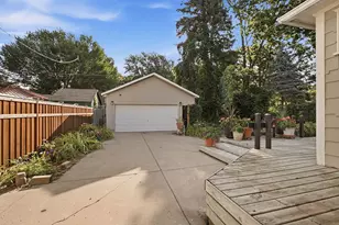 750 Chippewa Ave, Saint Paul, MN 55107 - Photo 33