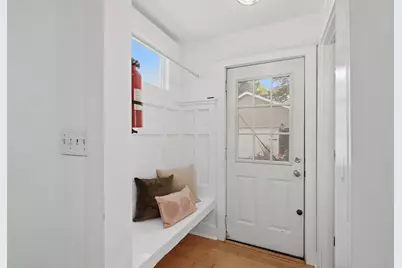 750 Chippewa Avenue, Saint Paul, MN 55107 - Photo 21