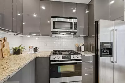 750 Chippewa Avenue, Saint Paul, MN 55107 - Photo 19