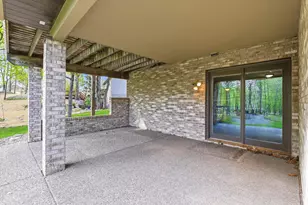 2133 Trumble Ct, Chaska, MN 55318 - Photo 35