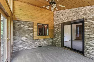 2133 Trumble Ct, Chaska, MN 55318 - Photo 13