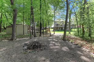 2133 Trumble Ct, Chaska, MN 55318 - Photo 41