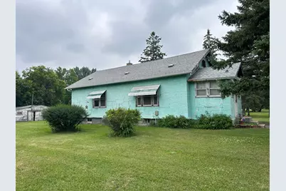 601 11th Street E, Thief River Falls, MN 56701 - Photo 9