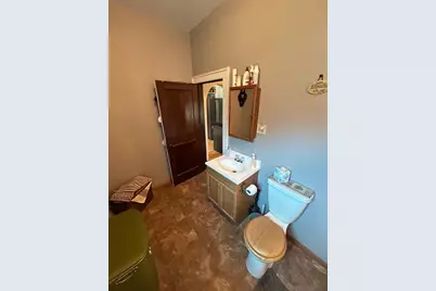 601 11th Street E, Thief River Falls, MN 56701 - Photo 27