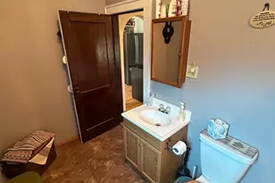 601 11th St E, Thief River Falls, MN 56701 - Photo 27