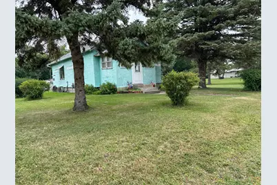 601 11th Street E, Thief River Falls, MN 56701 - Photo 7