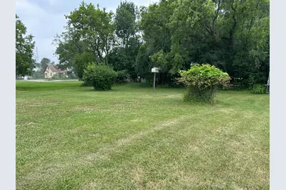 601 11th Street E, Thief River Falls, MN 56701 - Photo 13
