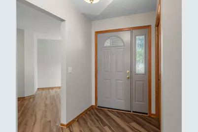 7632 Newbury Road, Woodbury, MN 55125 - Photo 5