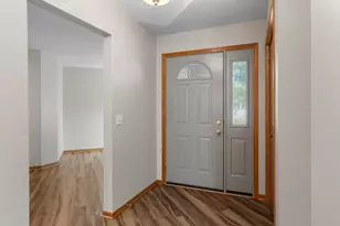 7632 Newbury Rd, Woodbury, MN 55125 - Photo 5