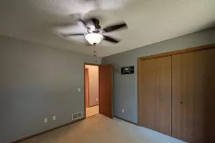 3105 3rd Ave NW, Willmar, MN 56201 - Photo 21