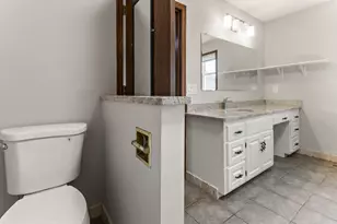 1434 Eastlake Dr, Chaska, MN 55318 - Photo 21