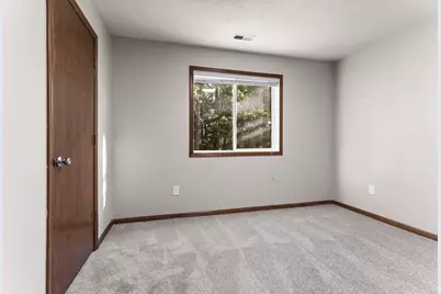 1434 Eastlake Drive, Chaska, MN 55318 - Photo 29