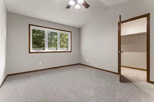 1434 Eastlake Dr, Chaska, MN 55318 - Photo 15