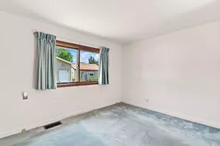 5210 Colfax Ave N, Minneapolis, MN 55430 - Photo 9