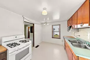 5210 Colfax Ave N, Minneapolis, MN 55430 - Photo 5