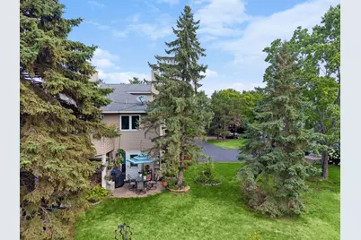 7887 72nd Street S, Cottage Grove, MN 55016 - Photo 3