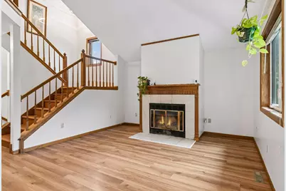 7887 72nd Street S, Cottage Grove, MN 55016 - Photo 3