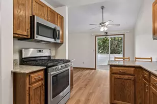 7887 72nd St S, Cottage Grove, MN 55016 - Photo 9