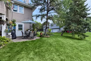 7887 72nd St S, Cottage Grove, MN 55016 - Photo 17