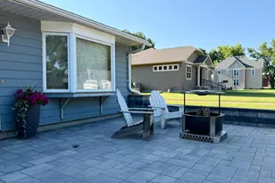 1153 5th Ave, Windom, MN 56101 - Photo 3
