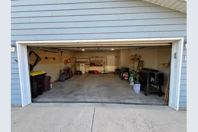 1153 5th Avenue, Windom, MN 56101 - Photo 9