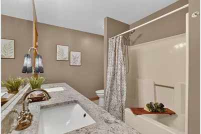 15785 Hannover Path, Apple Valley, MN 55124 - Photo 19
