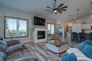 301 7th St NW, New Richland, MN 56072 - Photo 5
