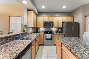 12245 Urbank St NE, Blaine, MN 55449 - Photo 11