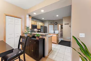 12245 Urbank St NE, Blaine, MN 55449 - Photo 11