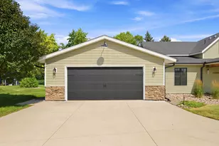 396 Maple Ln SE, New Prague, MN 56071 - Photo 47