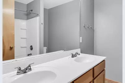 6766 Meadow Grass Lane S, Cottage Grove, MN 55016 - Photo 17