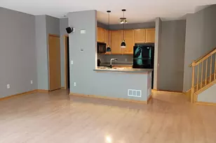 6766 Meadow Grass Ln S, Cottage Grove, MN 55016 - Photo 5