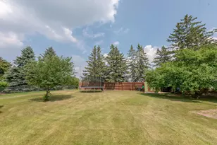 512 Pinetree Dr, Perham, MN 56573 - Photo 9
