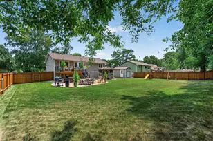 1415 Sycamore Ln N, Plymouth, MN 55441 - Photo 47